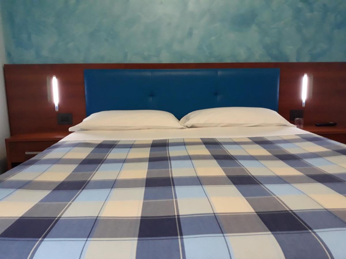 Double Room with Private Bathroom,1033141253:JPEG